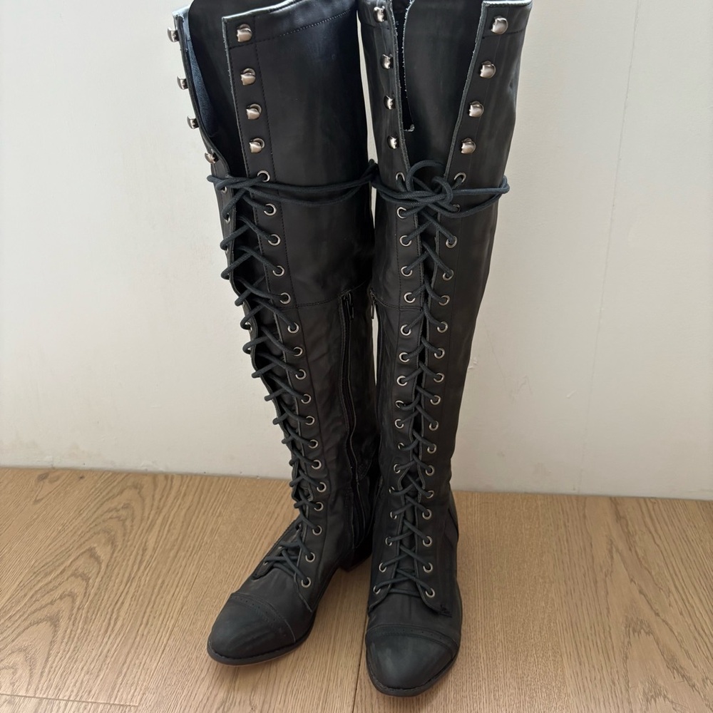 Free People Jeffrey Campbell Black Lace Up Boots NWOT Knee High Boots